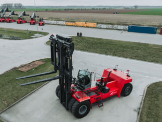 Super Heavy Forklift Trucks 60-85 ton
